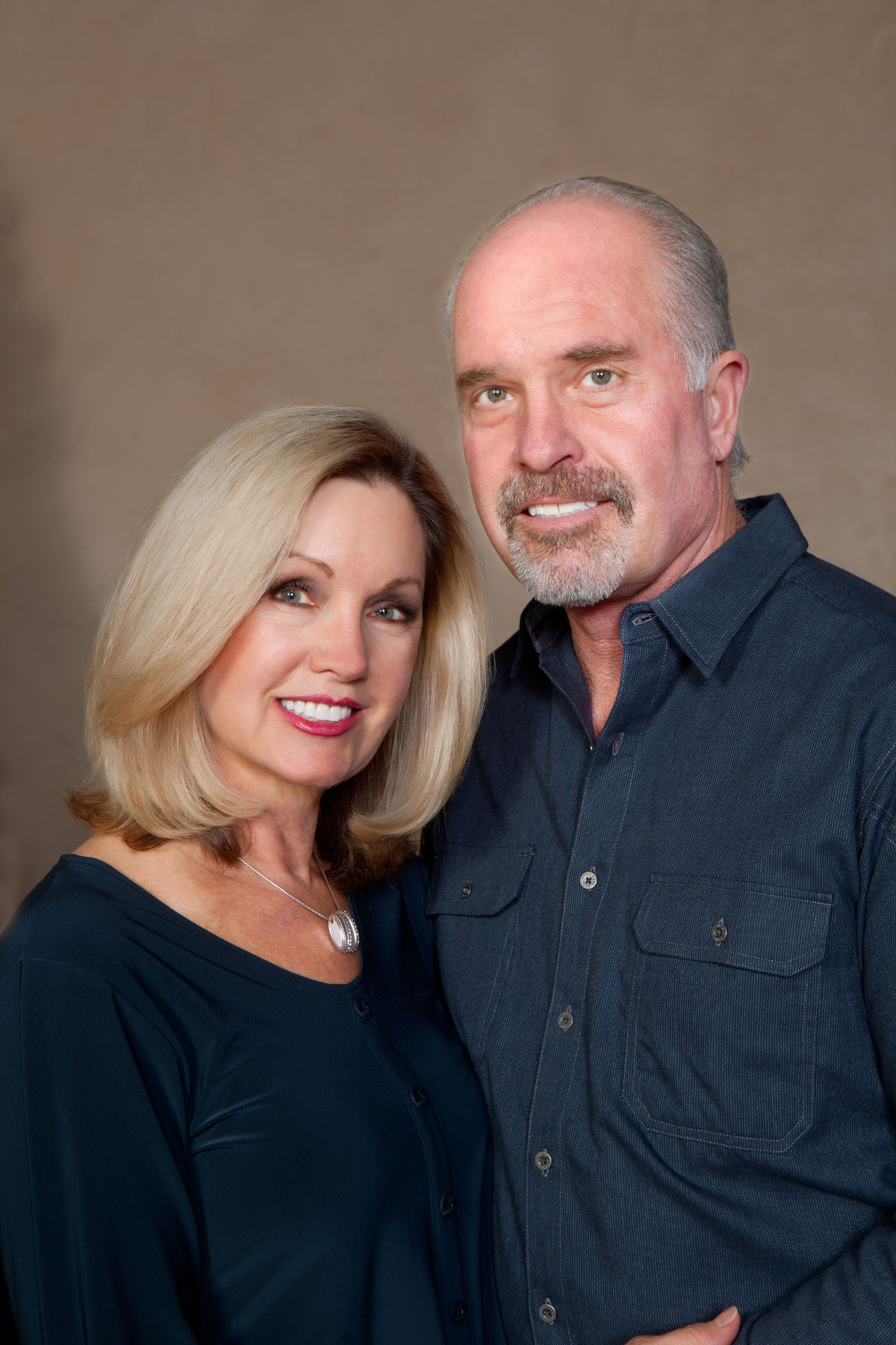 Portrait of Kirk & Freddi Leopold